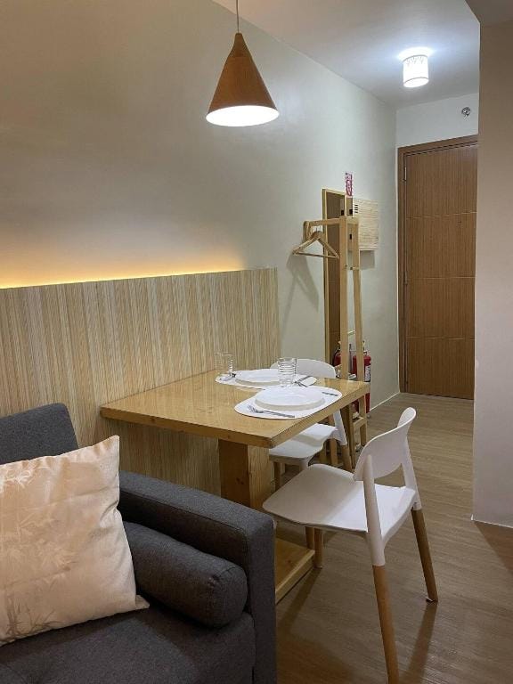 StayPlus Tagaytay Muji Minimalist Home w/ parking Vacation rental in Tagaytay