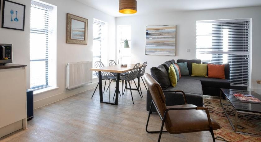 Orchard Point Apartment in Southampton