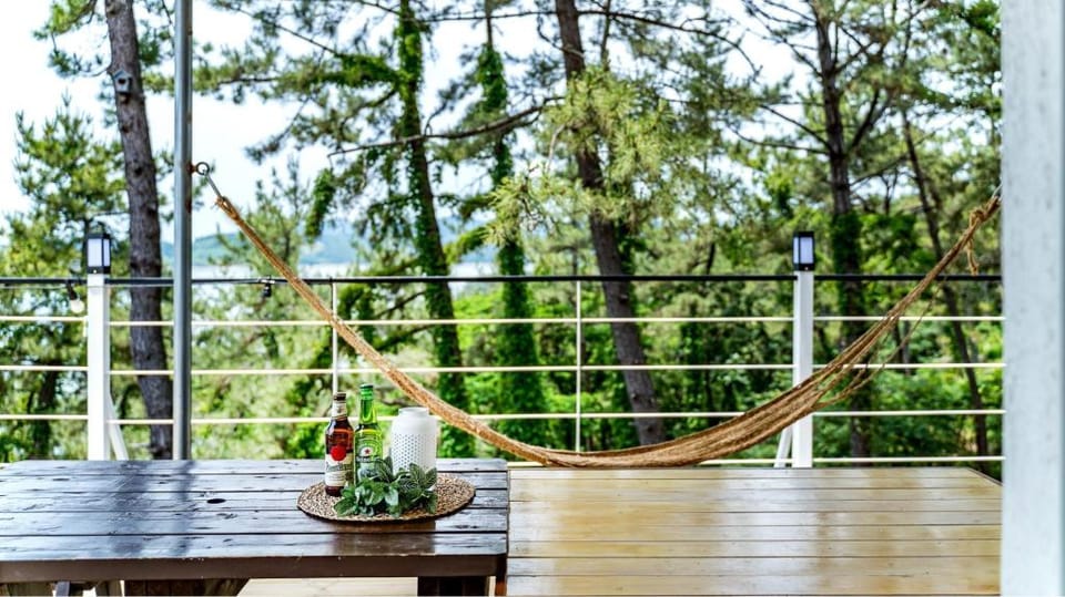 Yeosu Sky Pension Bed and Breakfast in South Korea