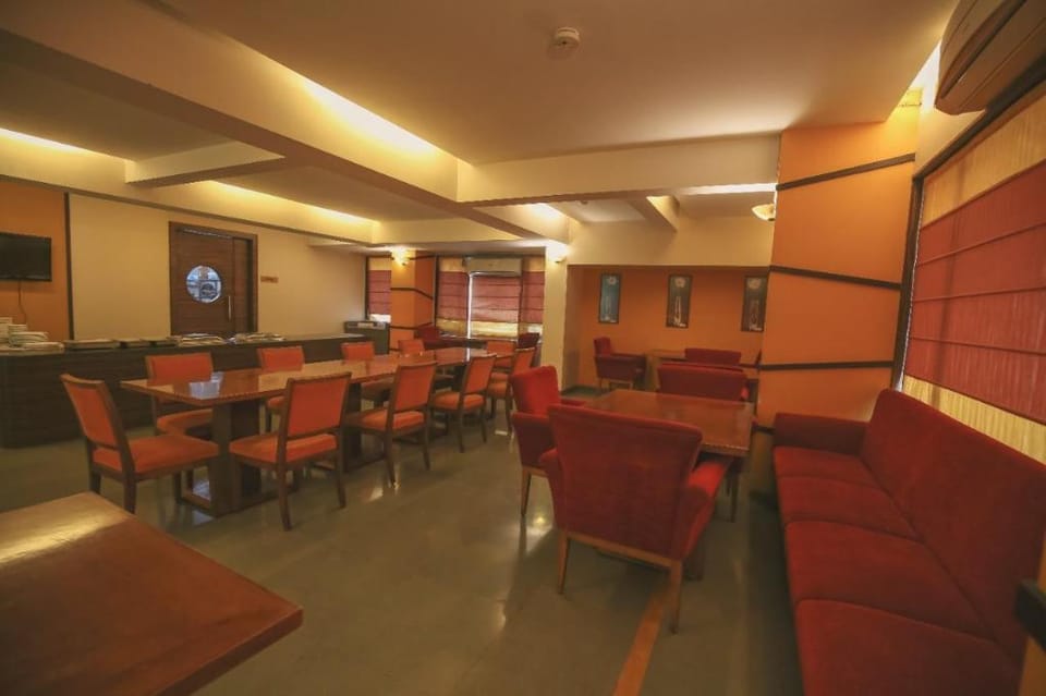 The Gold Haven Hotel in Pune