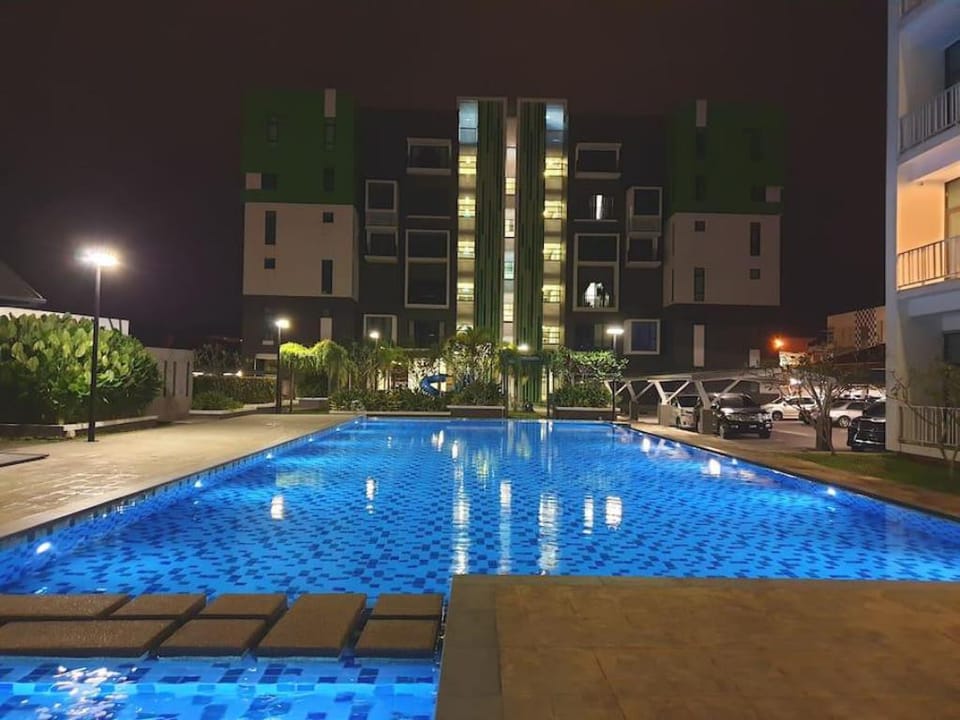 Jk★Cozystay★TC★10pax★2carparks Apartment in Kuching