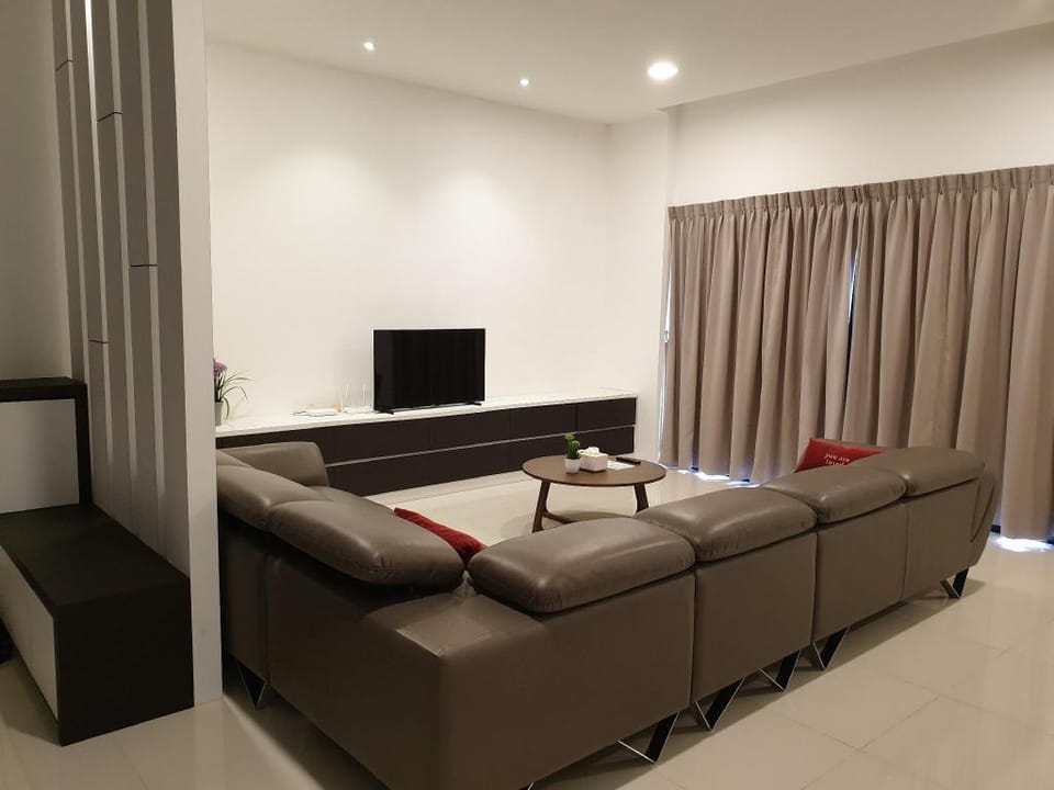 Jk★Cozystay★TC★10pax★2carparks Apartment in Kuching