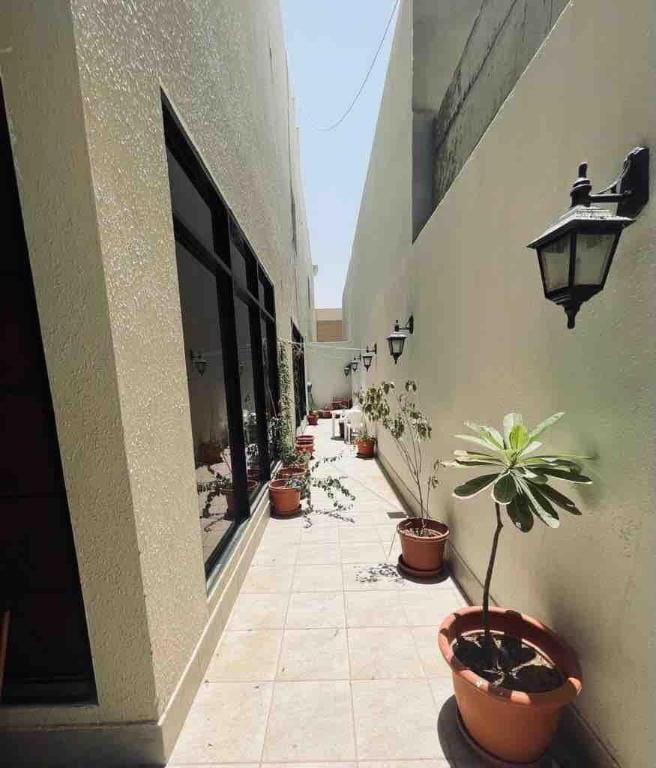 AlMajdeah Luxury apt, with Private Entrance. Vacation rental in Riyadh