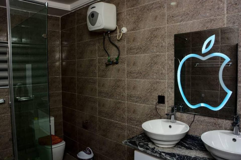 Shortlet Court's Luxurious 3-Bedroom Duplex Apartment in Abuja