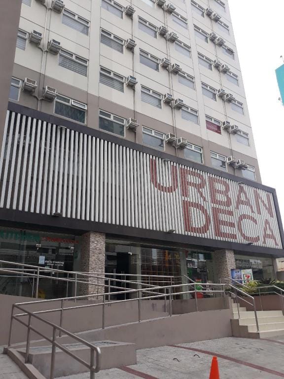 Shekhinah Staycation  Apartment in Mandaluyong