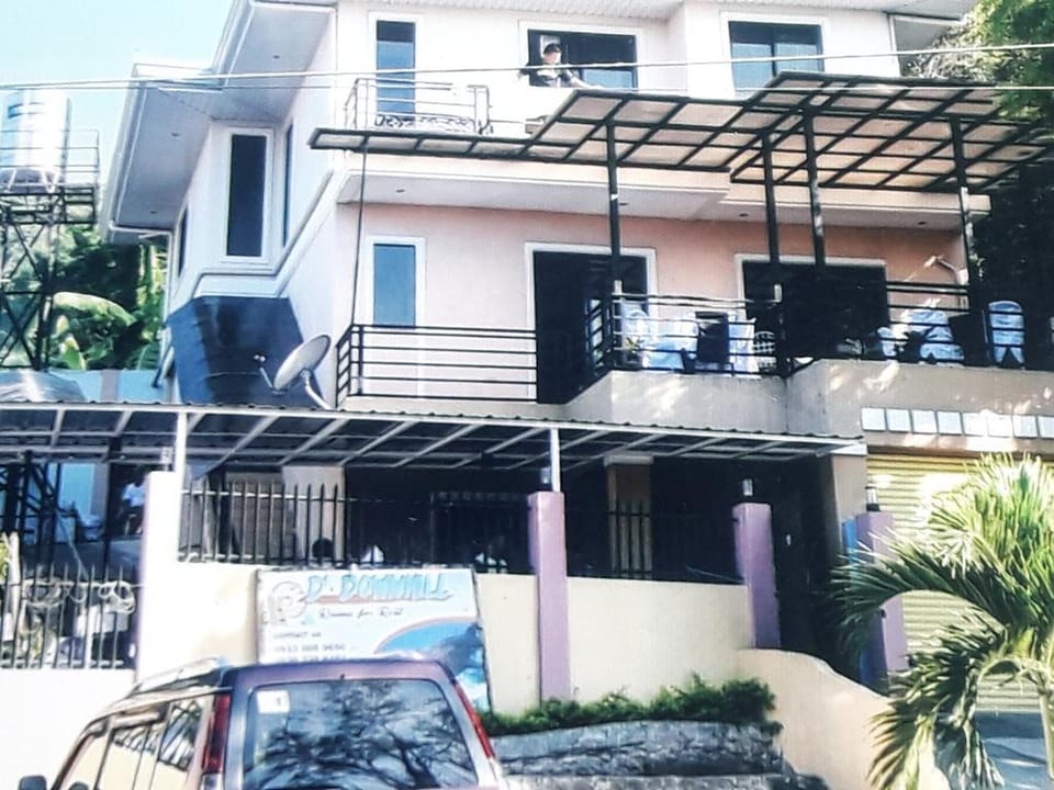 D downhill'Place Apartment in Oslob