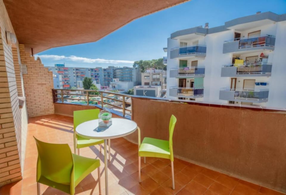 Rentalmar Azahar Apartment in Salou