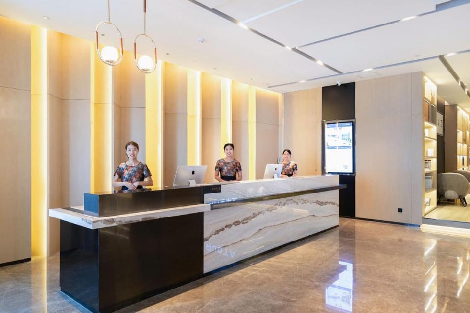 Atour Hotel Jining Jianshe Road Lingxiu City Plaza Hotel in Shandong