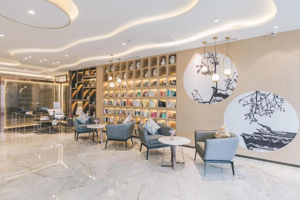 Atour Hotel Kunshan Yongda Commercial Plaza Hotel in Shanghai