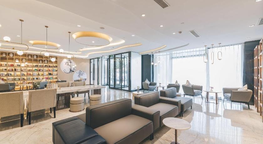 Atour Hotel Kunshan Yongda Commercial Plaza Hotel in Shanghai