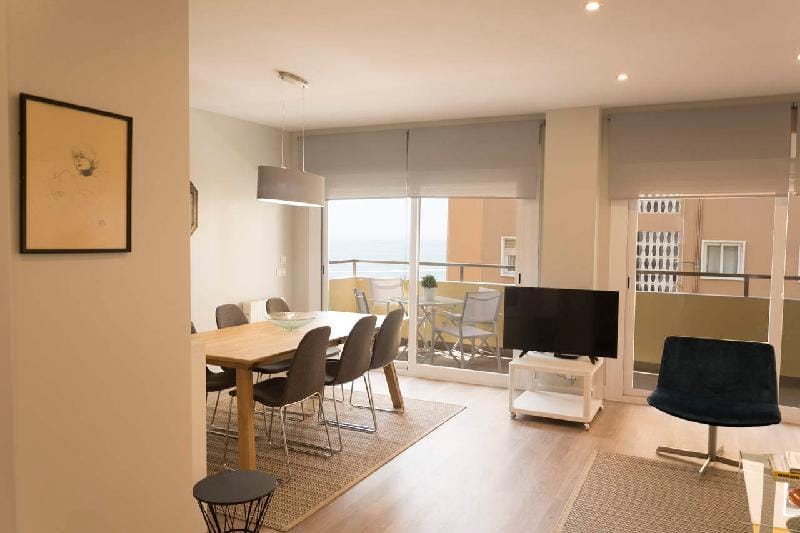 Arenal Superior Beach Apartment in Malaga