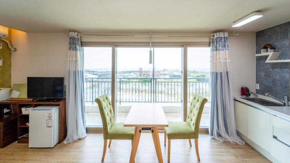 Seogwipo Geora Pension Bed and Breakfast in South Korea