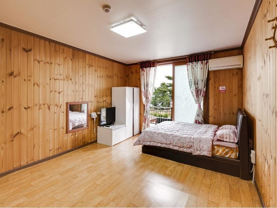Samcheok Ganuri Pension Bed and Breakfast in South Korea