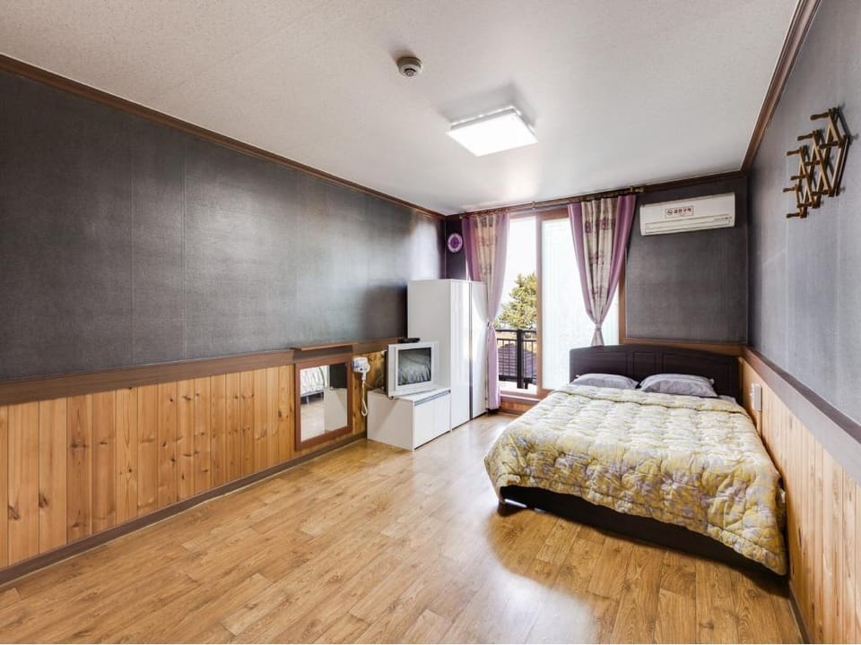 Samcheok Ganuri Pension Bed and Breakfast in South Korea