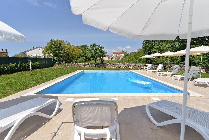 Apartment 1561 Apartment in Istria County