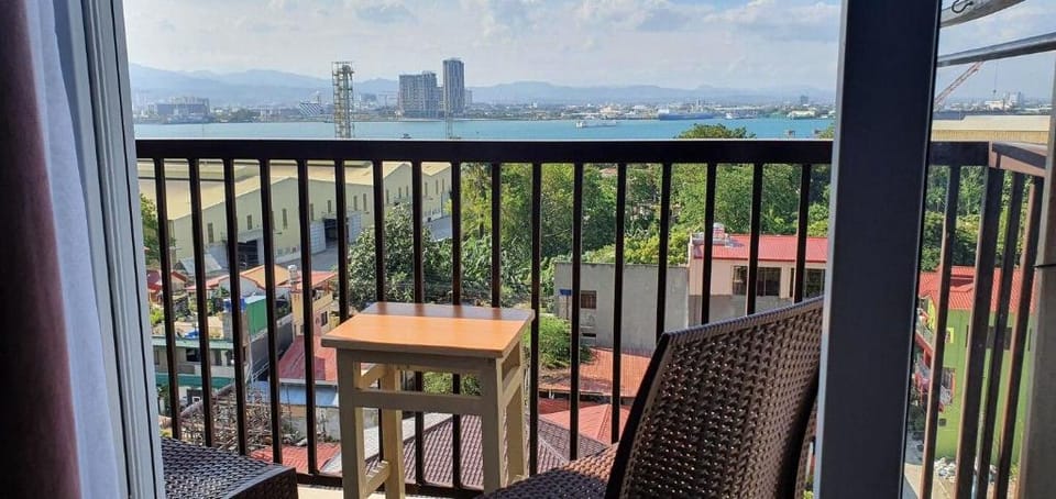 Perfect Sea And City View Studio Condo Apartment in Lapu-Lapu City