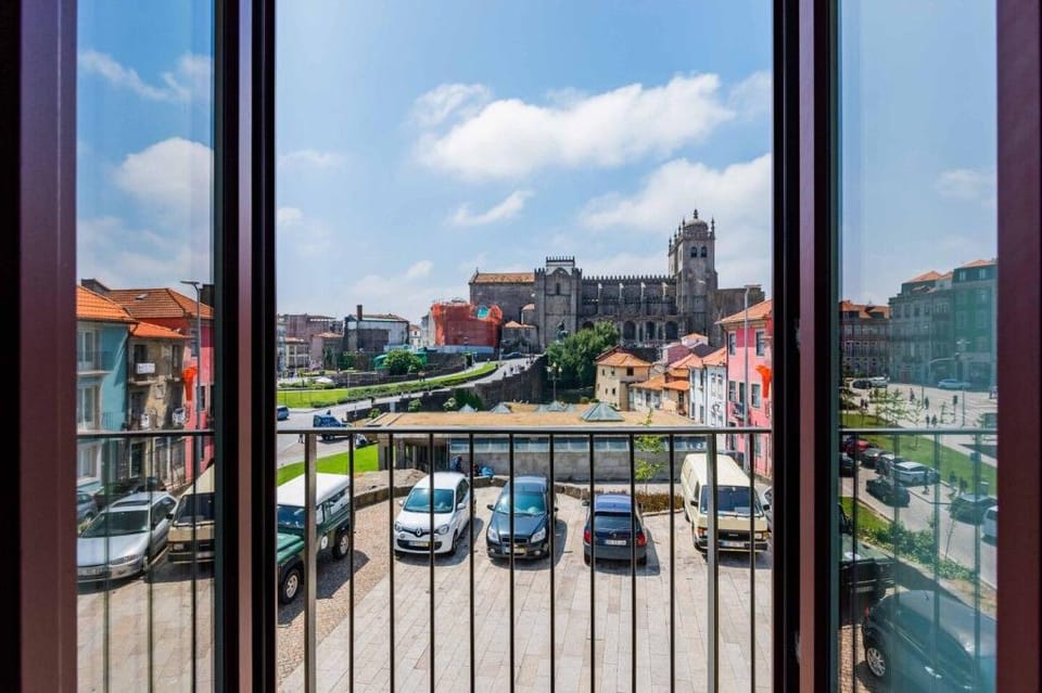 Lemago Porto Apartments - SÉ - 1st FLOOR Apartment in Porto