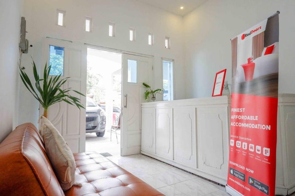 RedDoorz near GOR Jatidiri Semarang Hotel in Indonesia