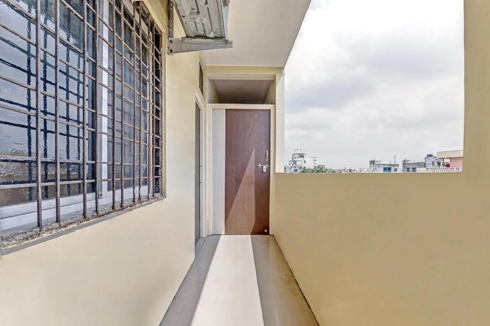 Hotel O Chintamani Inn Service Apartment Hotel in Maharashtra