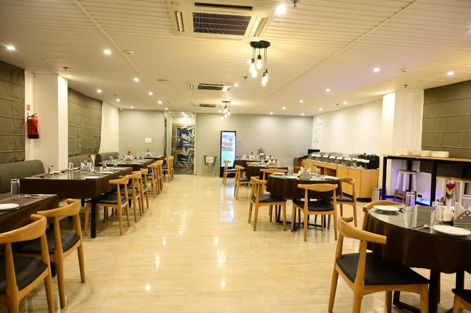 SM Hives Hotel in Bhubaneswar
