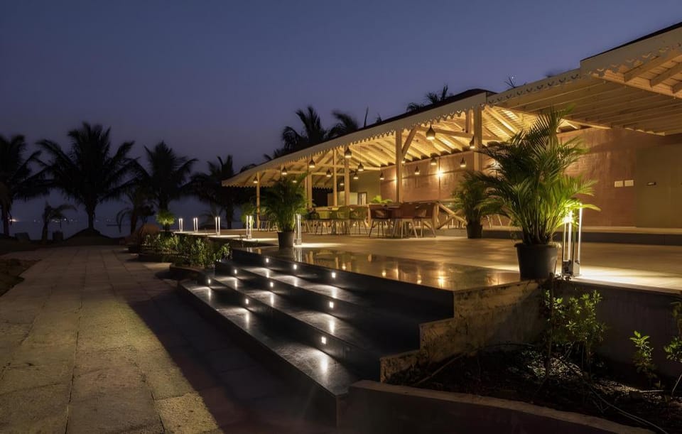 Waterscape Retreat Hotel in Maharashtra