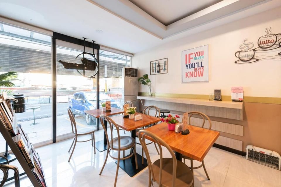 AMORE HOTEL - PREMIUM 1 Vacation rental in Muntinlupa