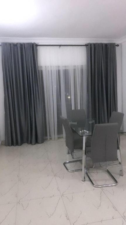 Special Offer★★ Spacious 4Bed Apartment in Lekki ★ Apartment in Lagos, Nigeria