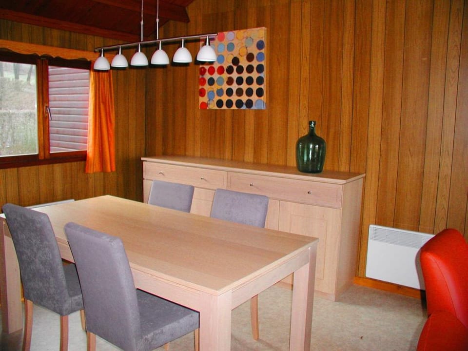 Bungalow in Belgium near Green Hills Vacation rental in Wallonia, Belgium