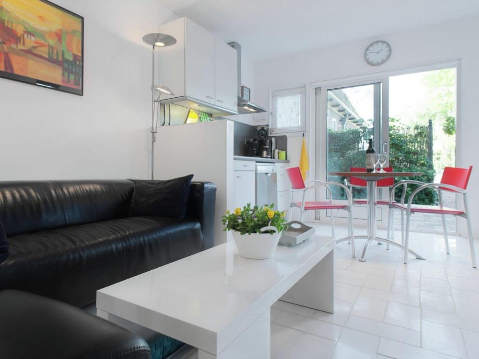Beautiful Holiday Home near Lawn Bowling in Krabbendam Vacation rental in North Holland (province)