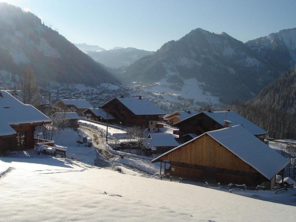 Chalet in Chatel near Les Portes du Soleil Vacation rental in Châtel