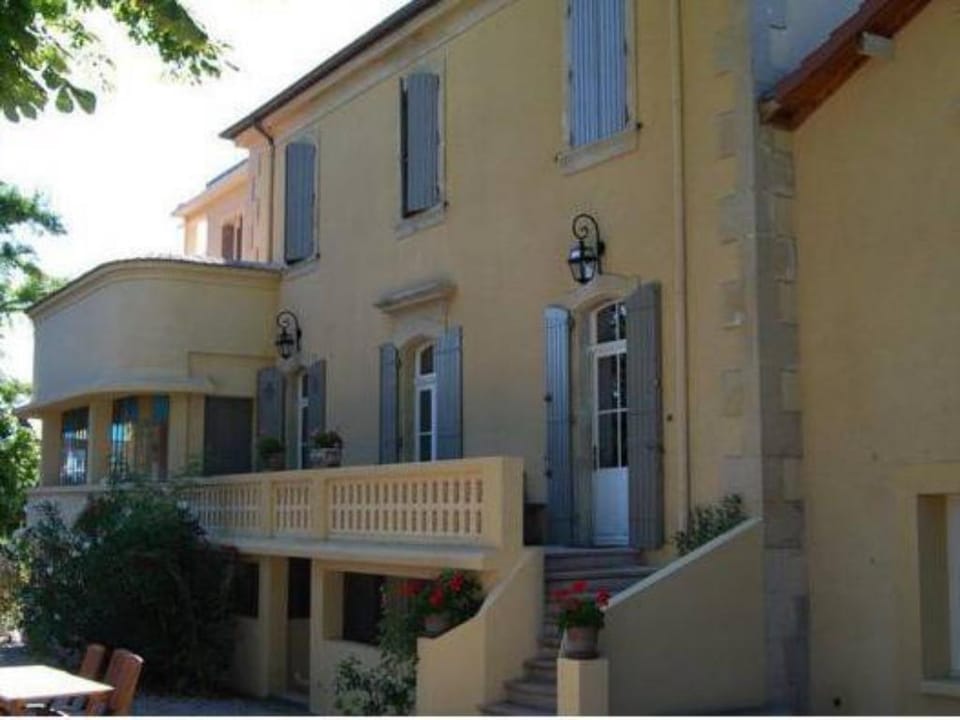 Country House in Provence with Garden Access Vacation rental in Valréas