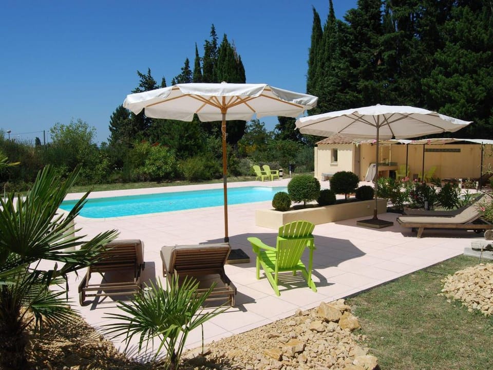 Country House in Provence with Garden Access Vacation rental in Valréas