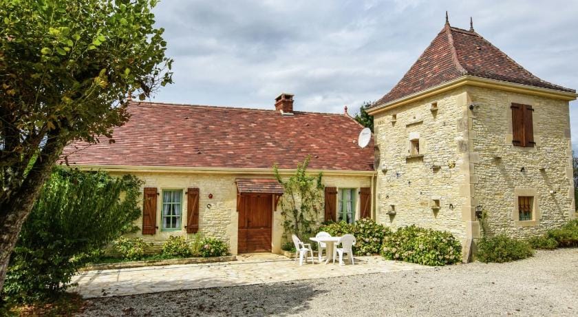Peaceful Stay in Thedirac Vacation rental in Occitanie