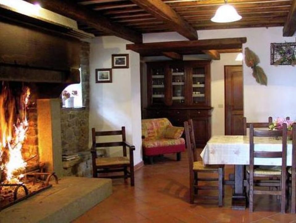 Chalet in Apecchio with Pool and Mountain Views Vacation rental in Umbria