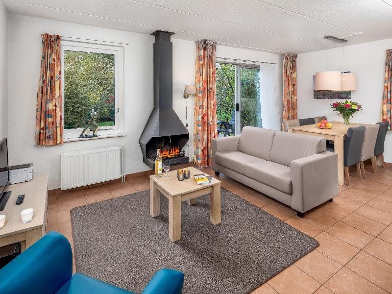 Holiday Home with Fireplace near Wold Vacation rental in Drenthe (province)
