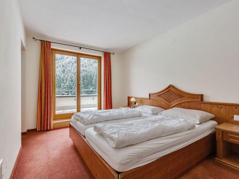 Chalet in Saalbach near Ski Lift Apartment in Salzburgerland