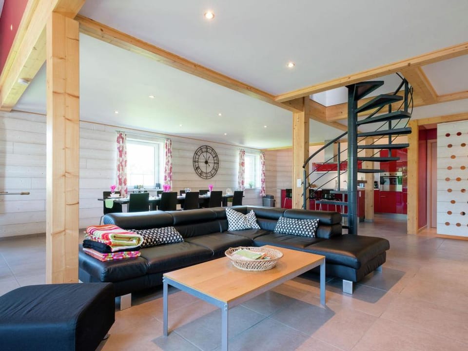 Rustic Retreat, Ovifat Vacation rental in Wallonia, Belgium