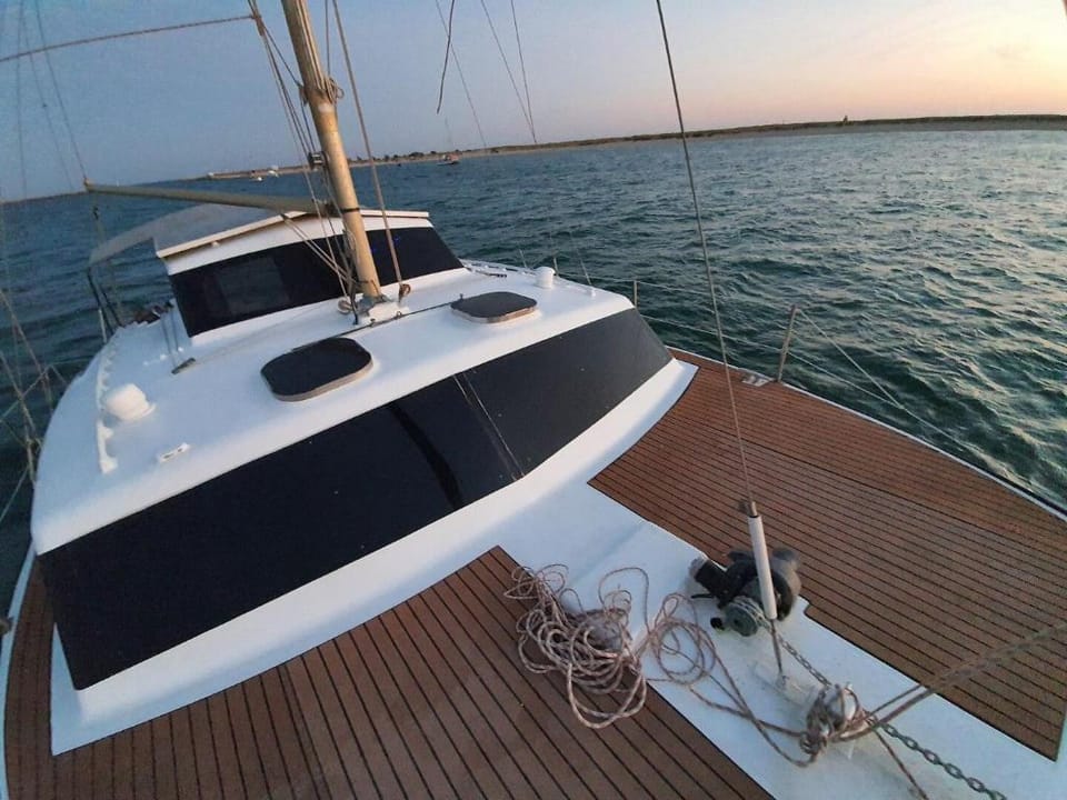 sleepboat catamara algarve  Vacation rental in Faro