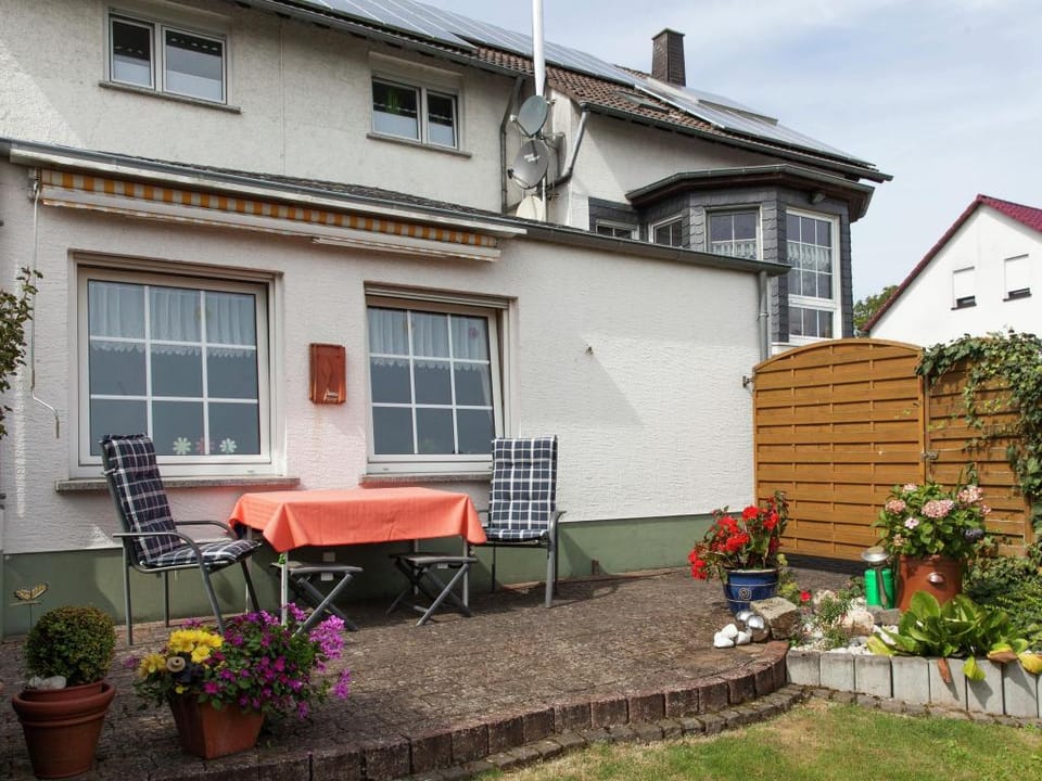 Attractive apartment in Bettenfeld with garden Apartment in Vulkaneifel