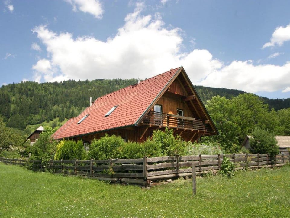Chalet in Einach near Ski Slopes Vacation rental in Carinthia, Austria