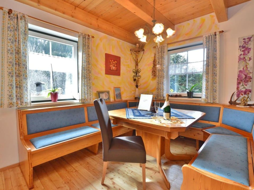 Chalet in Einach near Ski Slopes Vacation rental in Carinthia, Austria