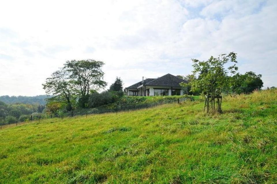 House in Somme-Leuze near Ardennes Hills Vacation rental in Wallonia, Belgium