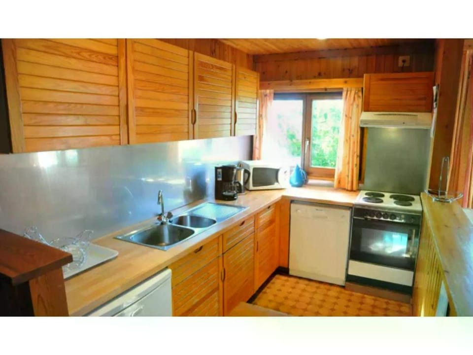 Holiday Home in Belgium with Kids Playroom Vacation rental in Wallonia, Belgium