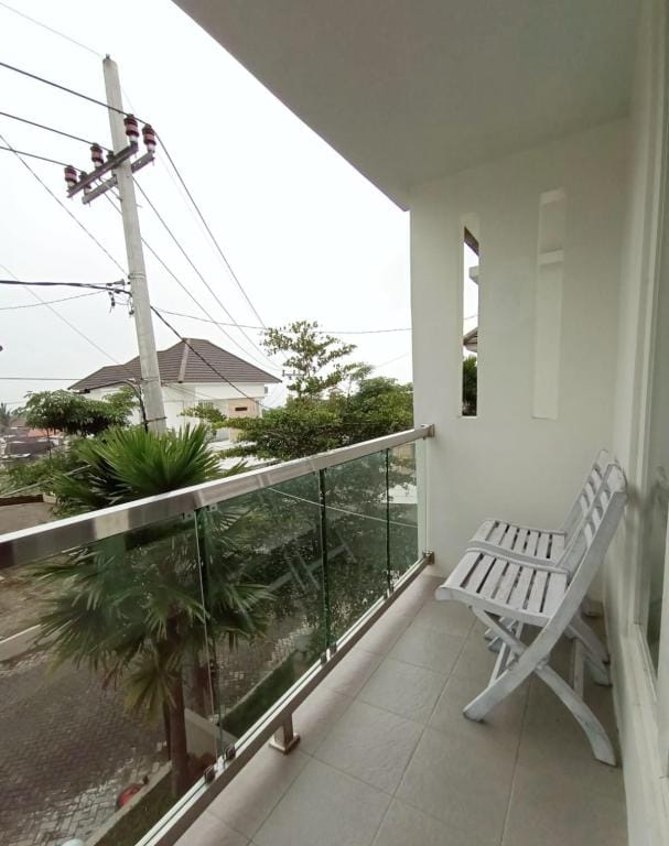 Villa madina syariah ( dekat jatimpark 3 ) Ac Villa in Batu
