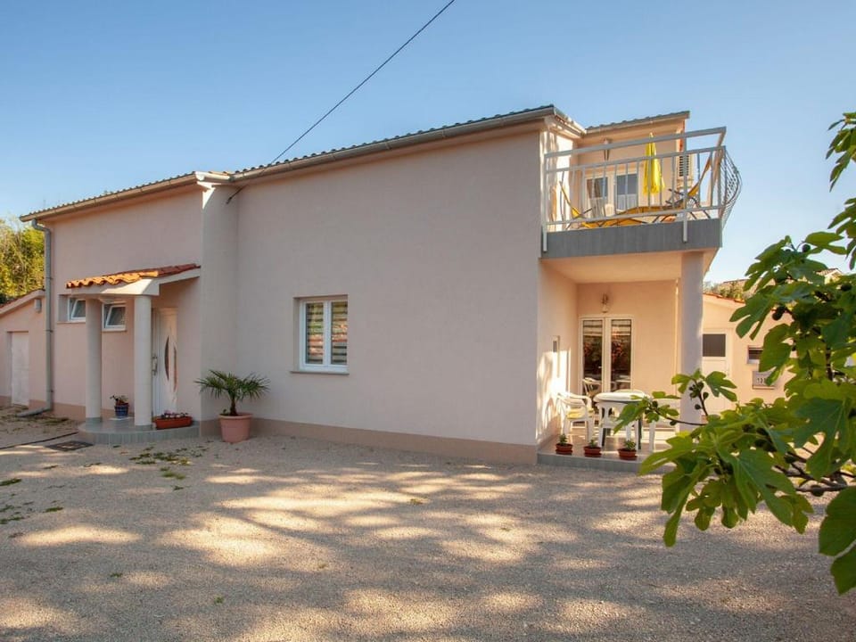 Apartment in Sveti Vid near the Adriatic Apartment in Primorje-Gorski Kotar County