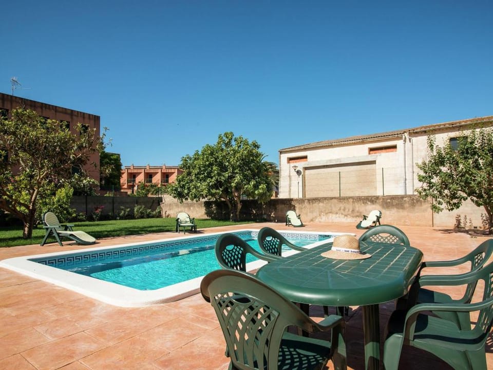 Holiday Home in St Pere Pescador with Pool Vacation rental in Alt Empordà