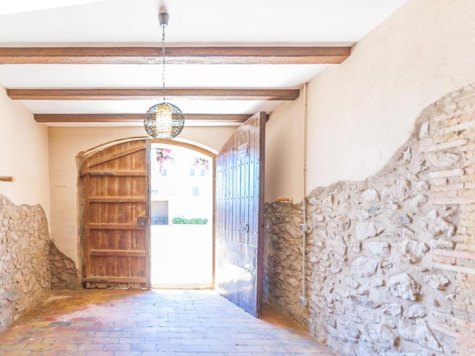 Holiday Home in St Pere Pescador with Pool Vacation rental in Alt Empordà