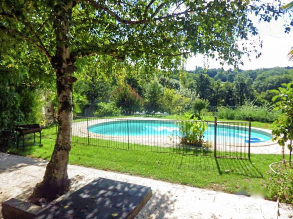 Grives Poolside Family Escape Vacation rental in Occitanie