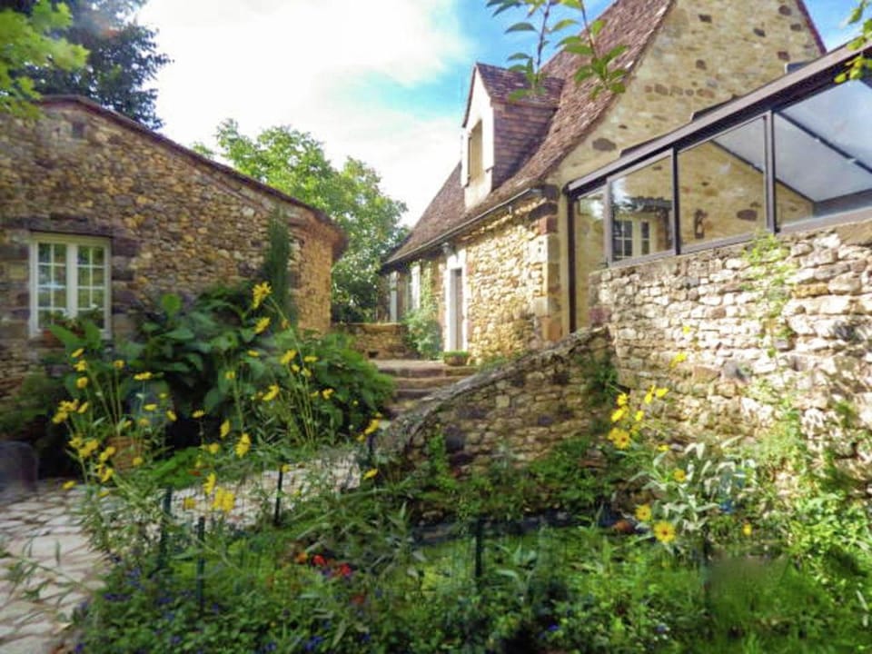 Grives Poolside Family Escape Vacation rental in Occitanie