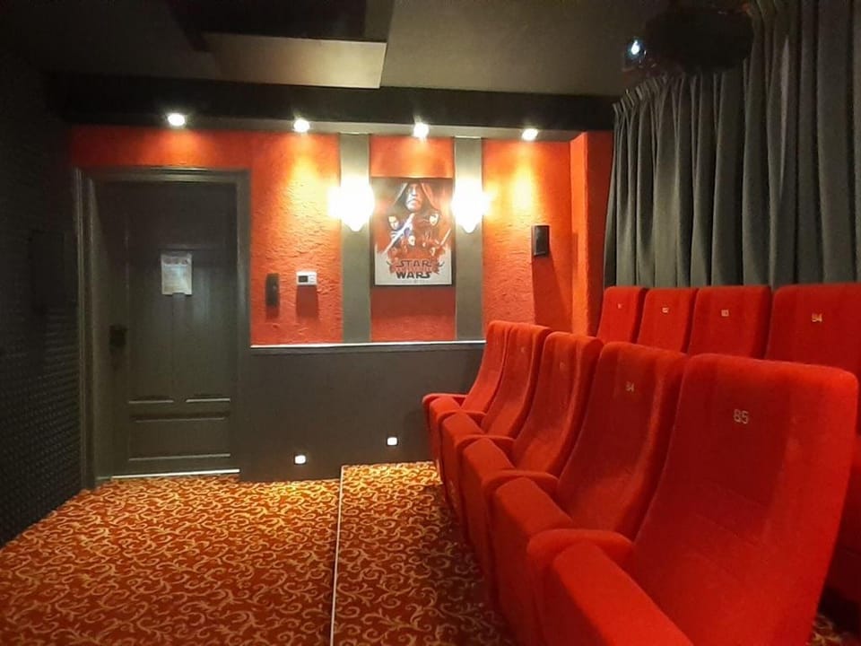 Gruppenhaus mit German Heimkino, 18 Personen Vacation rental in Thuringia, Germany